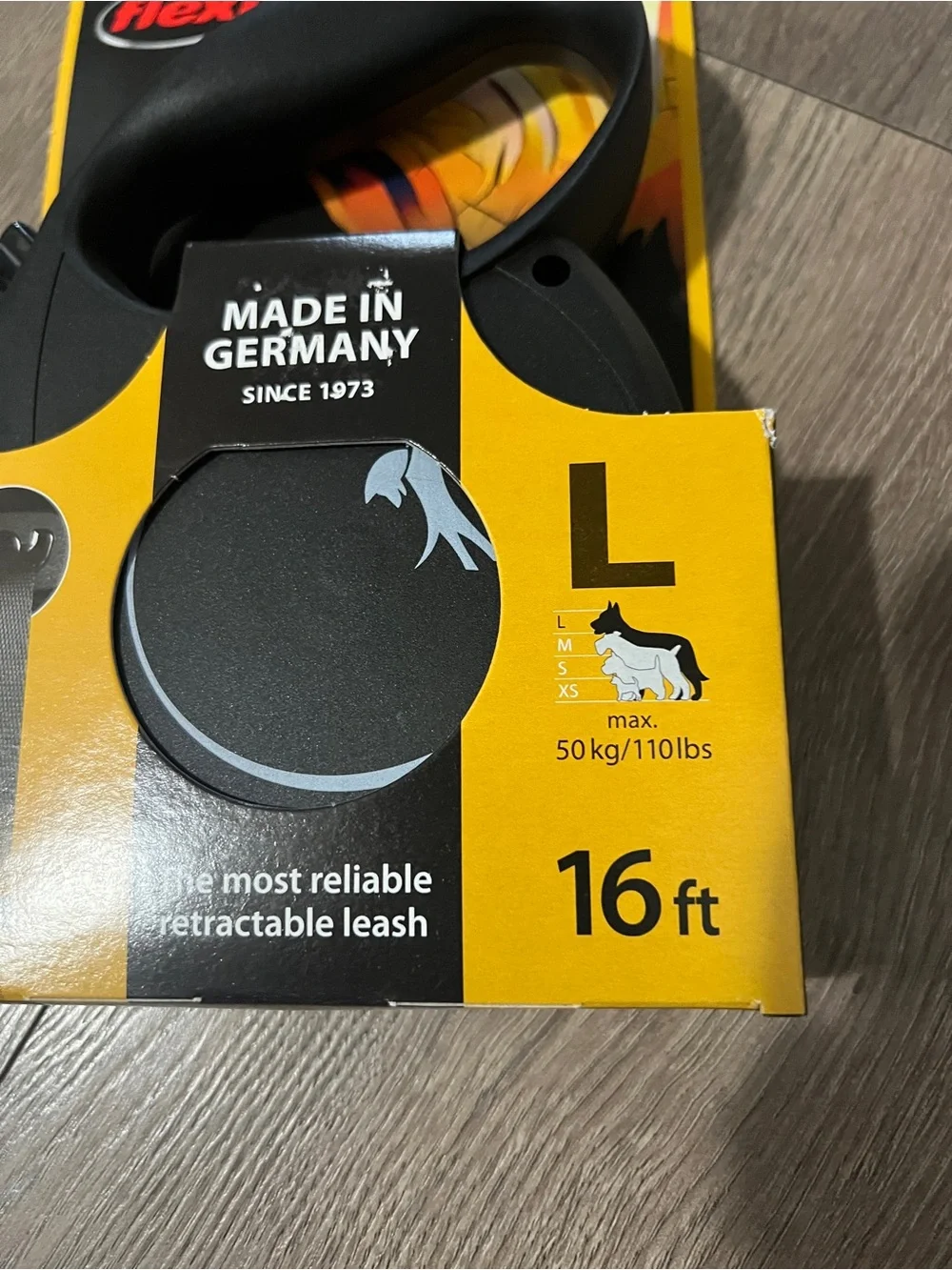 Flexi Retractable Leash Size Large (Up To 110 lbs.) New